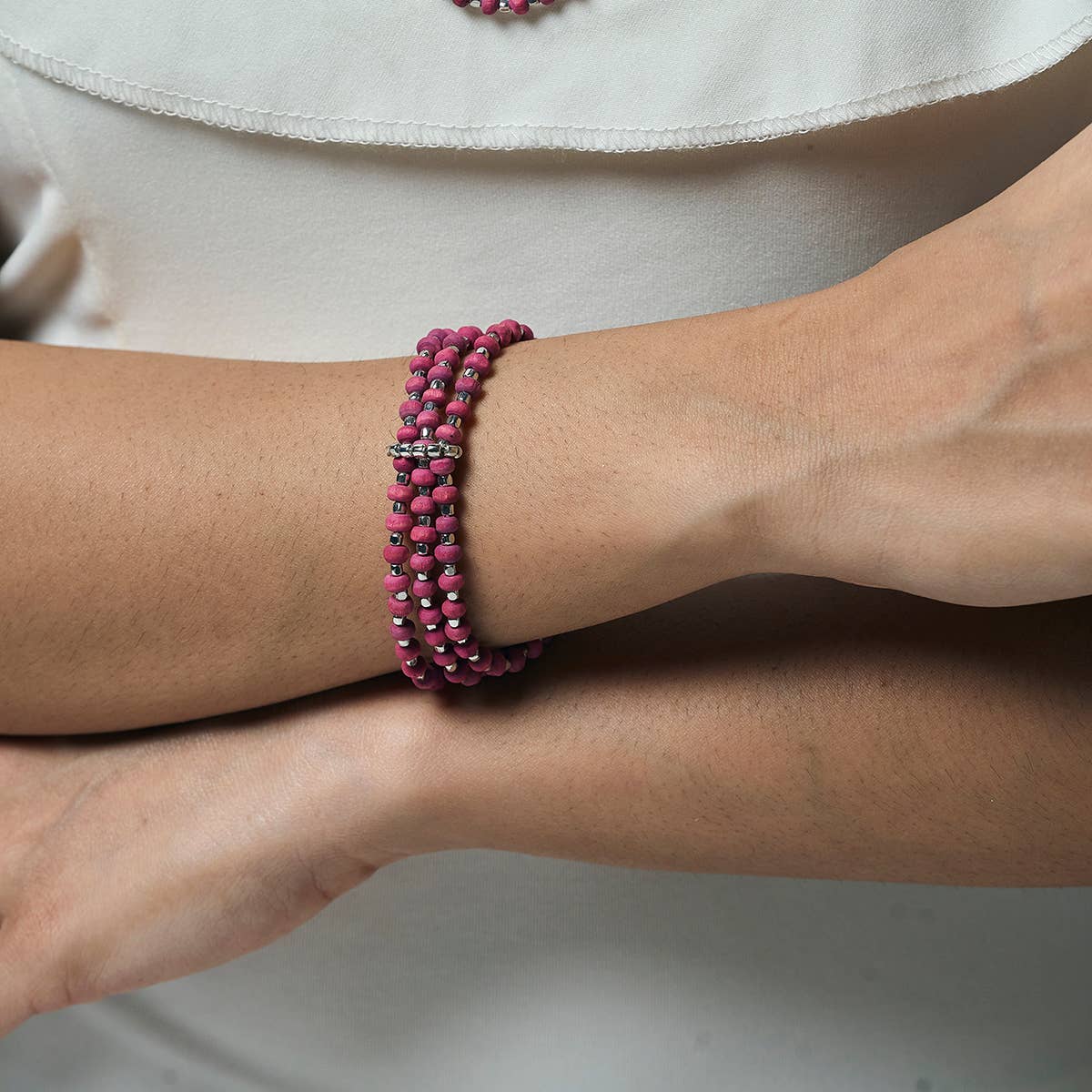 Sachi Wood Bead Wrap Bracelet - Fuschia