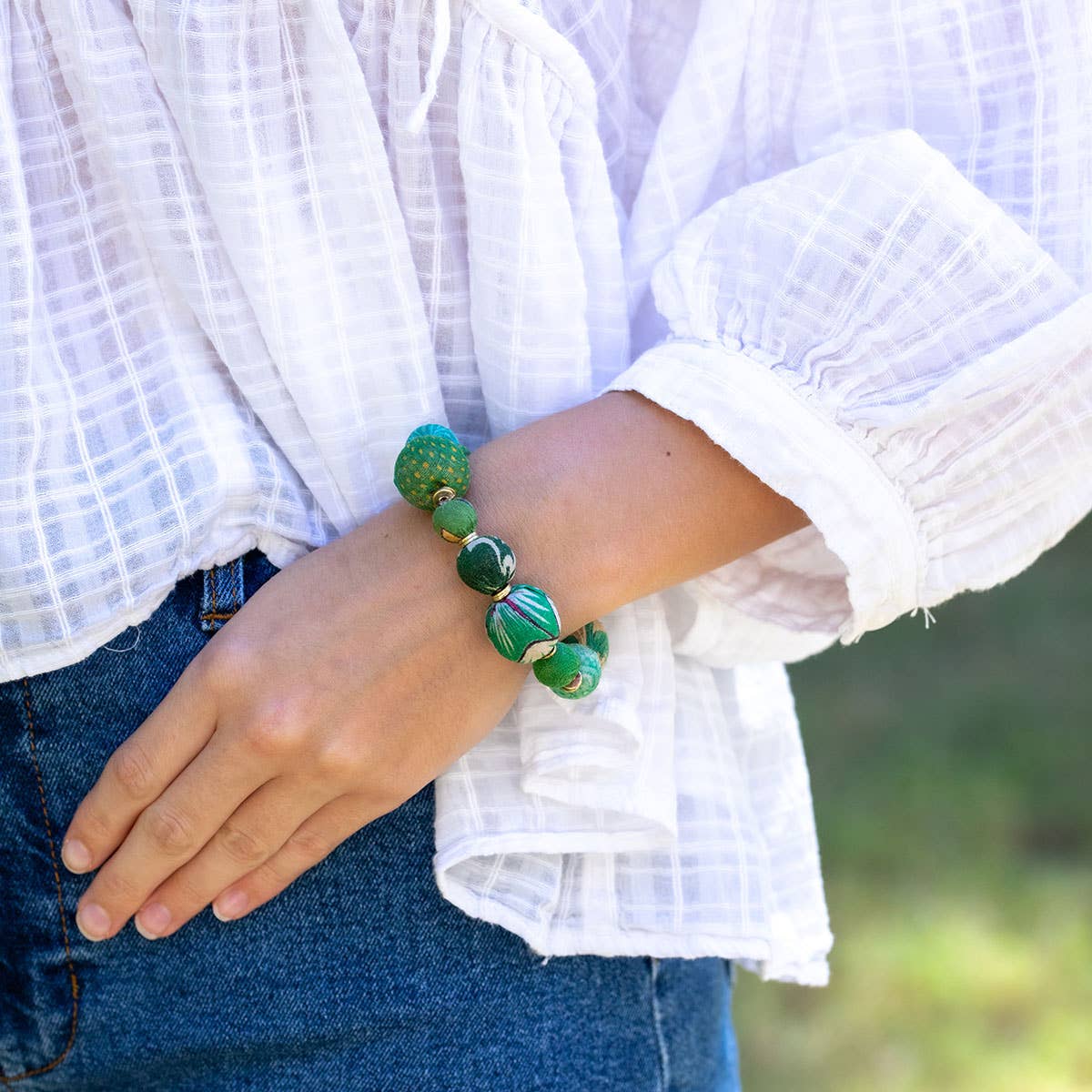 Aasha Bold Seagrass Stretch Kantha Handcrafted Bracelet