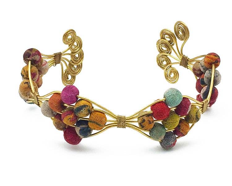 Aasha Kantha Handmade Wire Bracelet