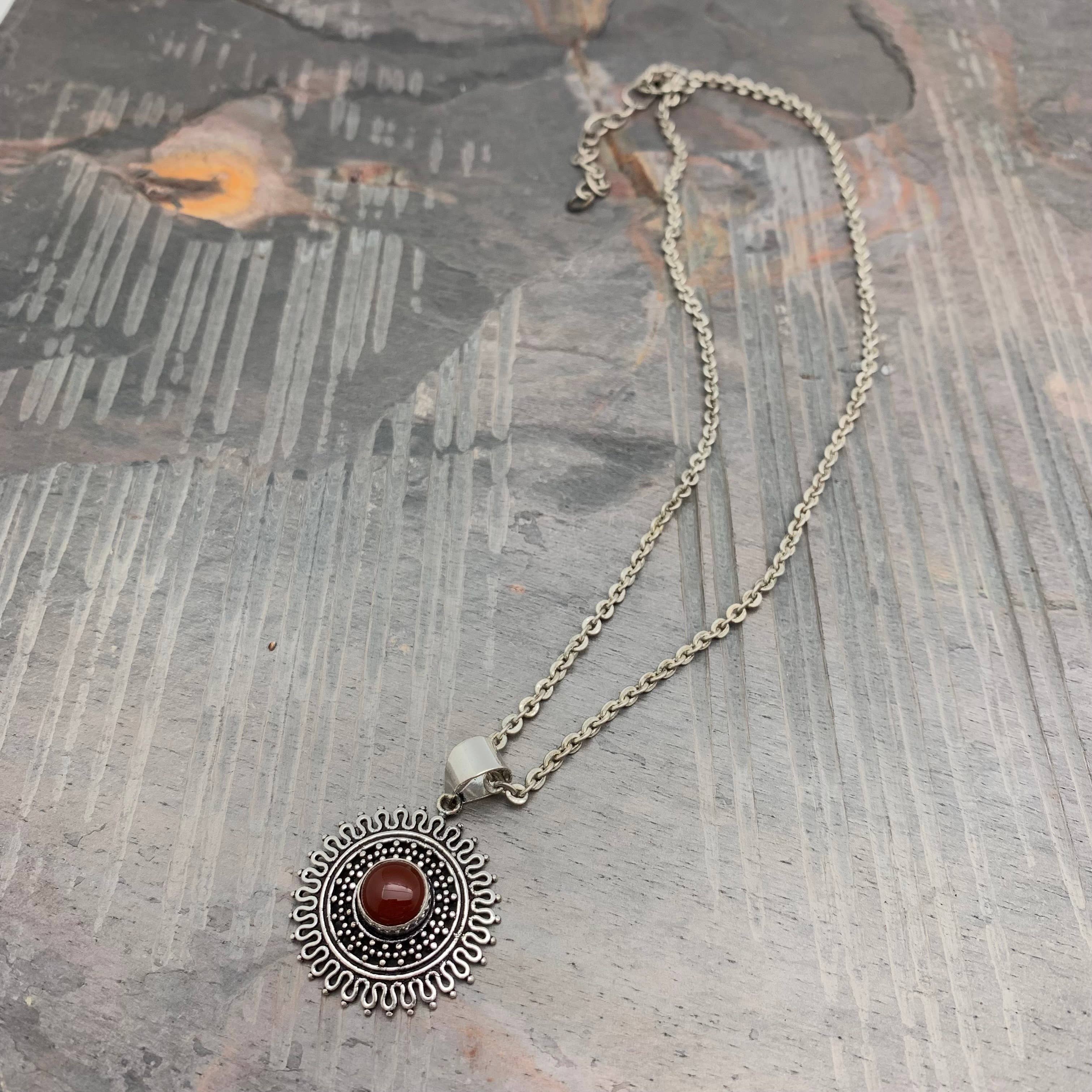 Tanvi Collection Necklace - Silver Circle with Garnet