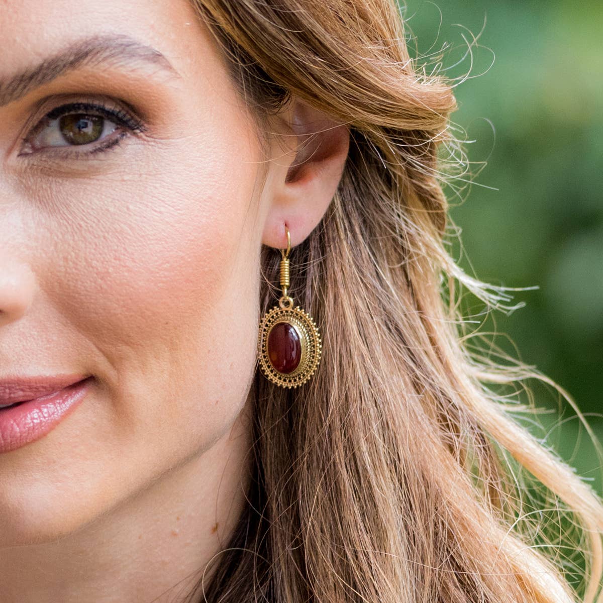 Tanvi Collection Earrings - Gold Oval with Garnet