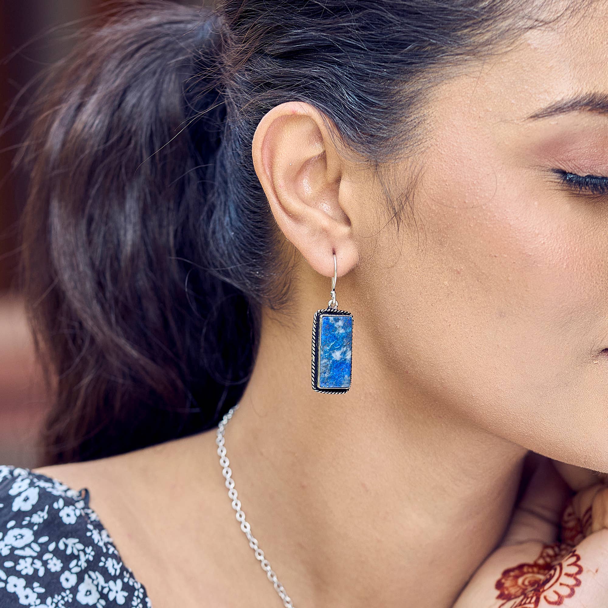 Handcrafted Kashi Semiprecious Stone Earrings - Lapis