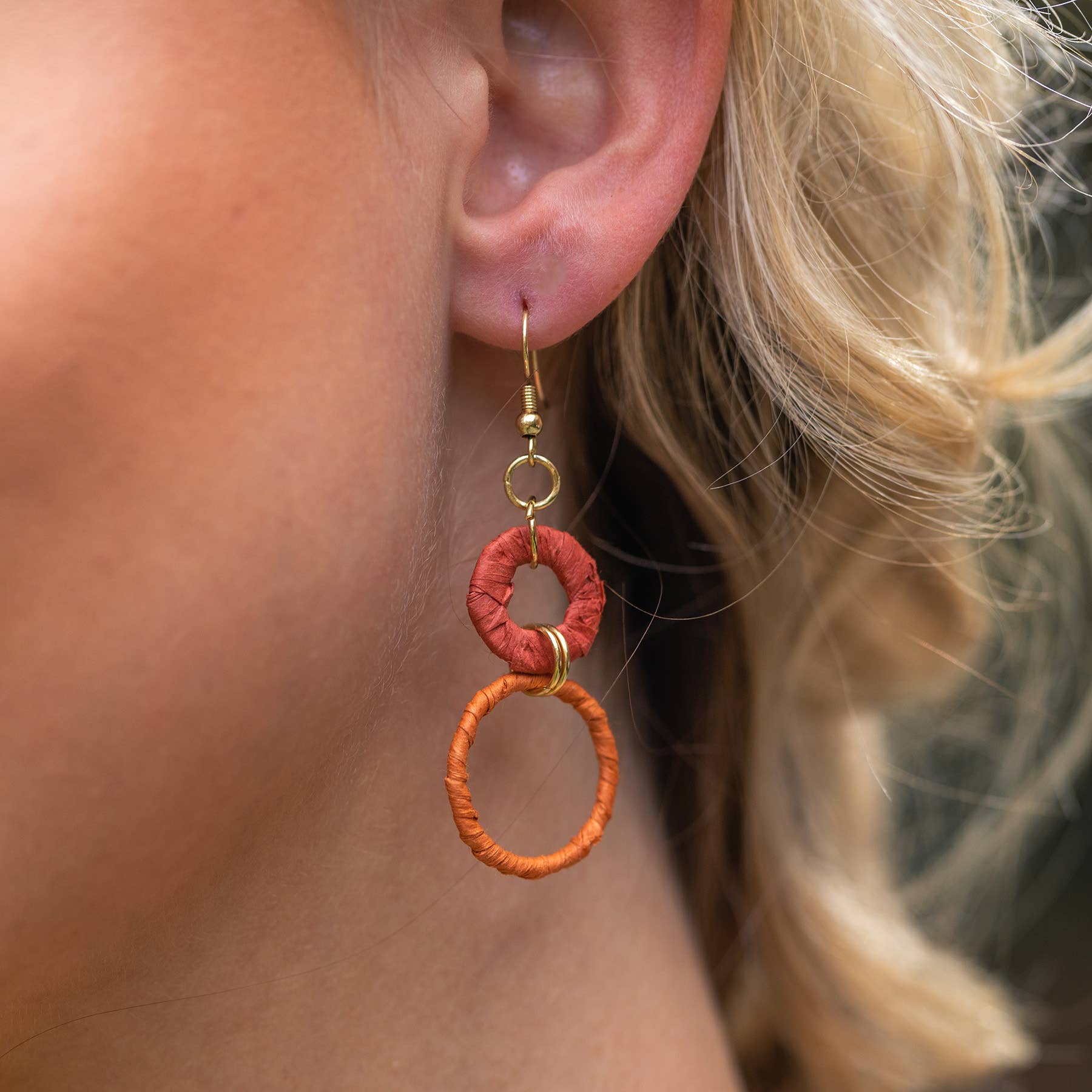 Sachi Raffia Rings Earrings - Rust Large and Small Rings