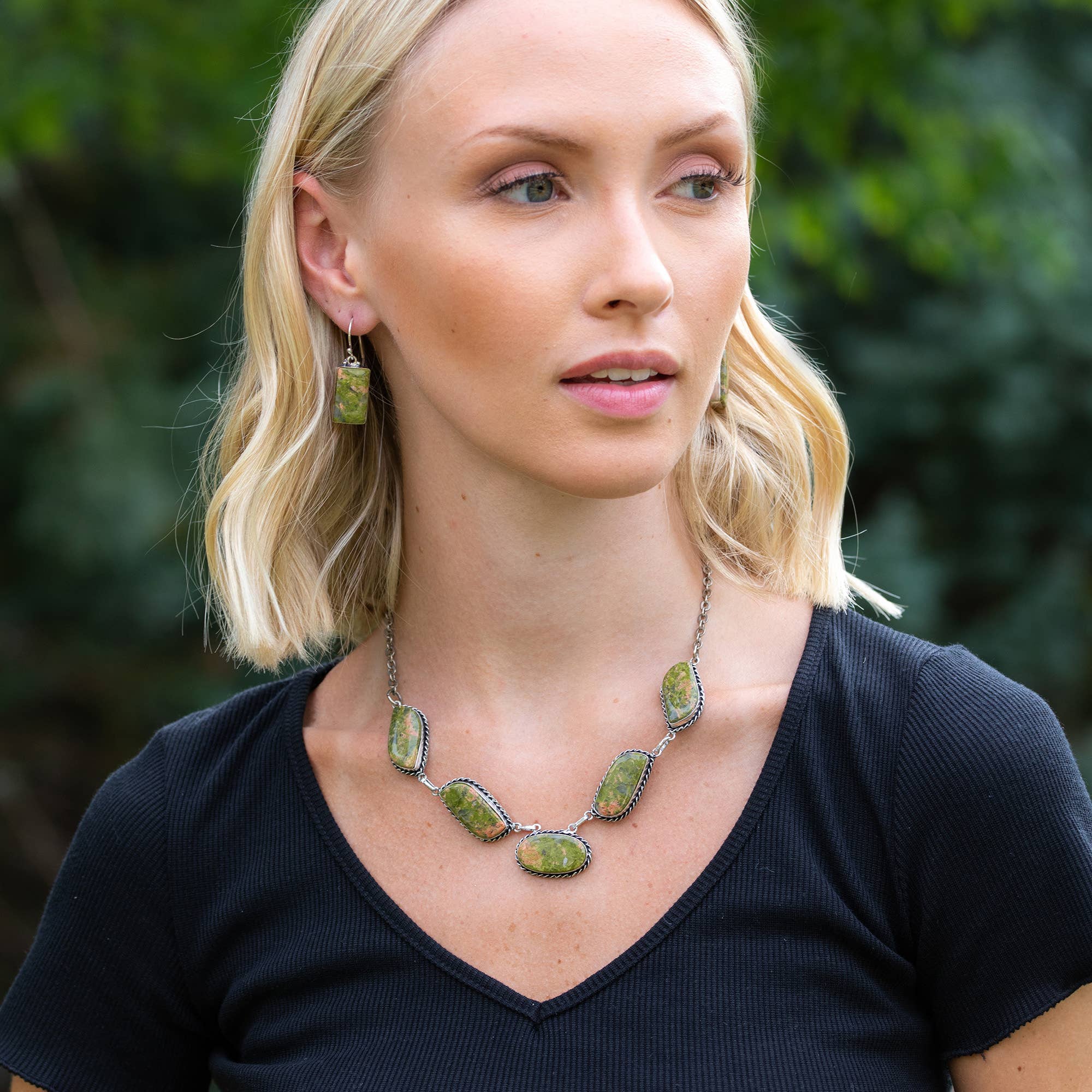 Handcrafted Kashi Semiprecious Stone Bib Necklace - Unakite