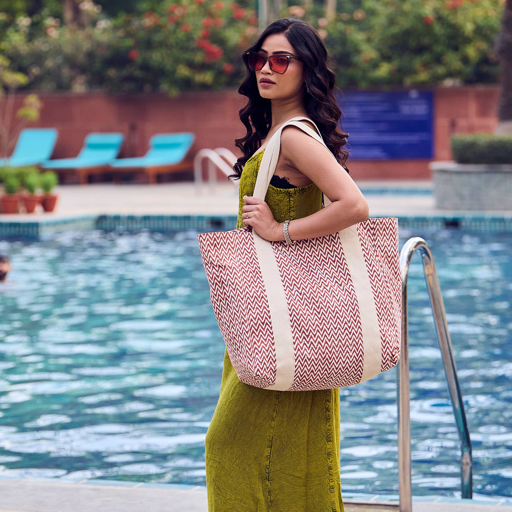 Block Printed Canvas Tote - Rust Chevron