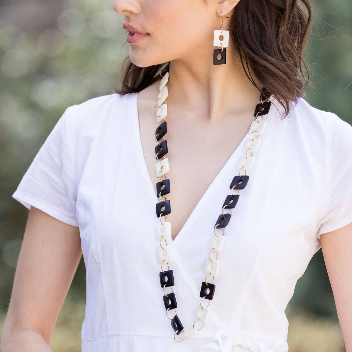 Omala Modern Monochrome Collection - Open Square Beads