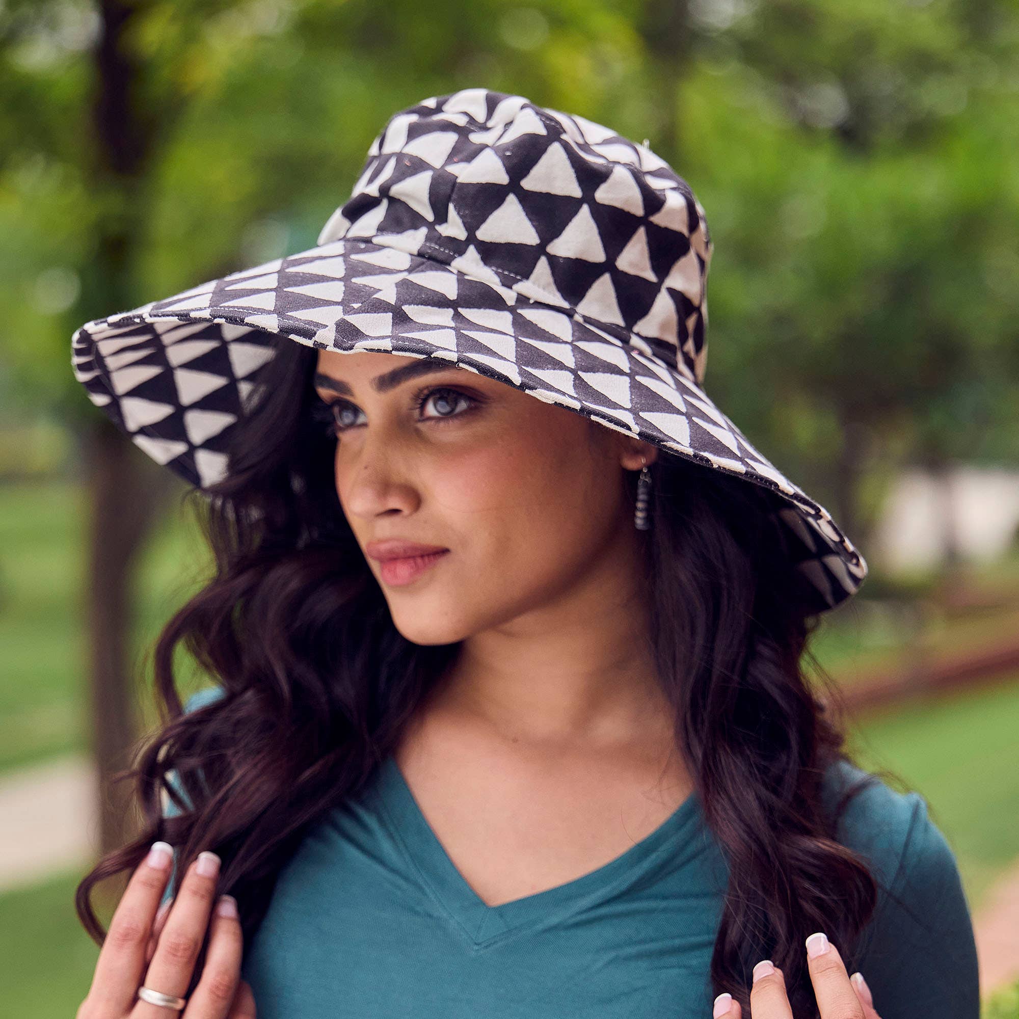 The Block printed Canvas Black Midnight Triangles Sun Hat