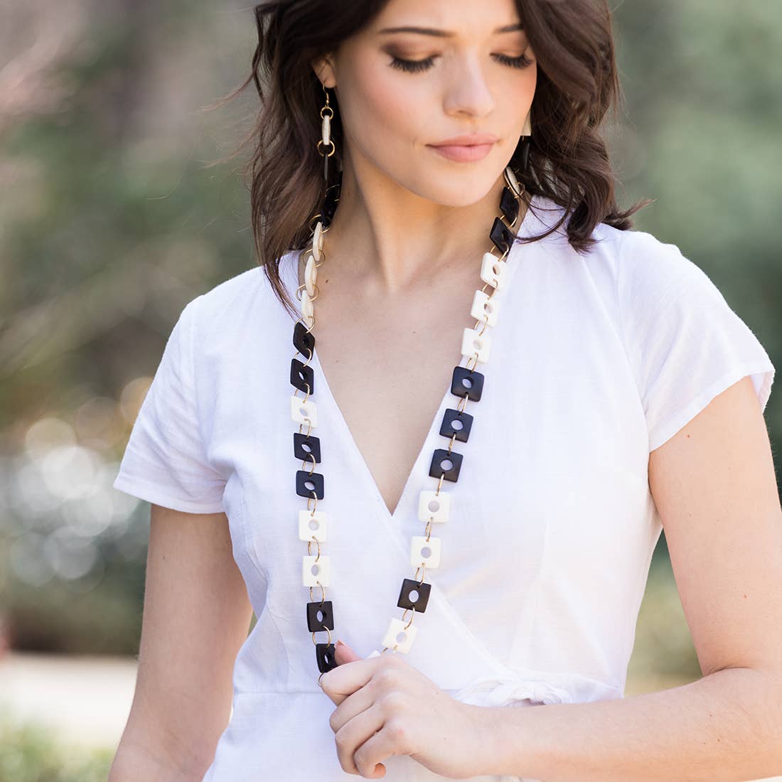 Omala Modern Monochrome Collection - Open Square Beads