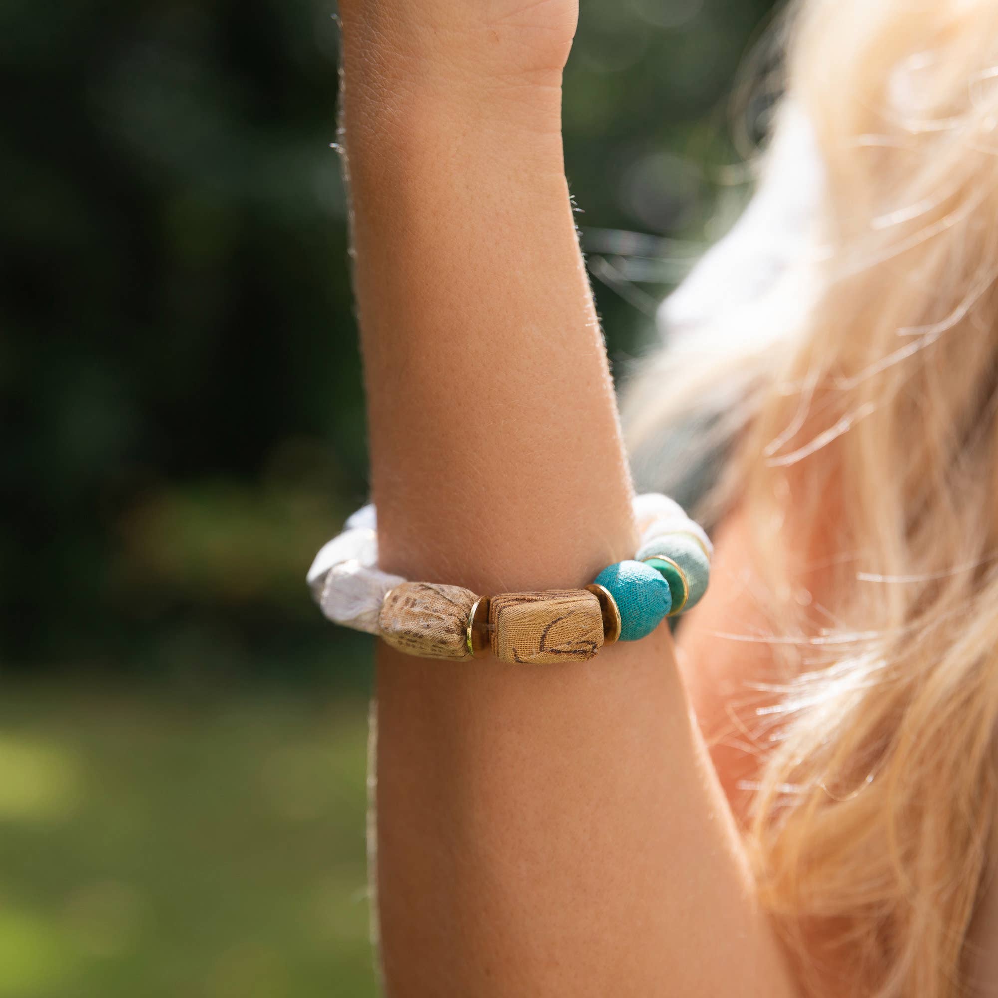 Aasha Monochrome Kantha Handcrafted Square Bead Bracelet