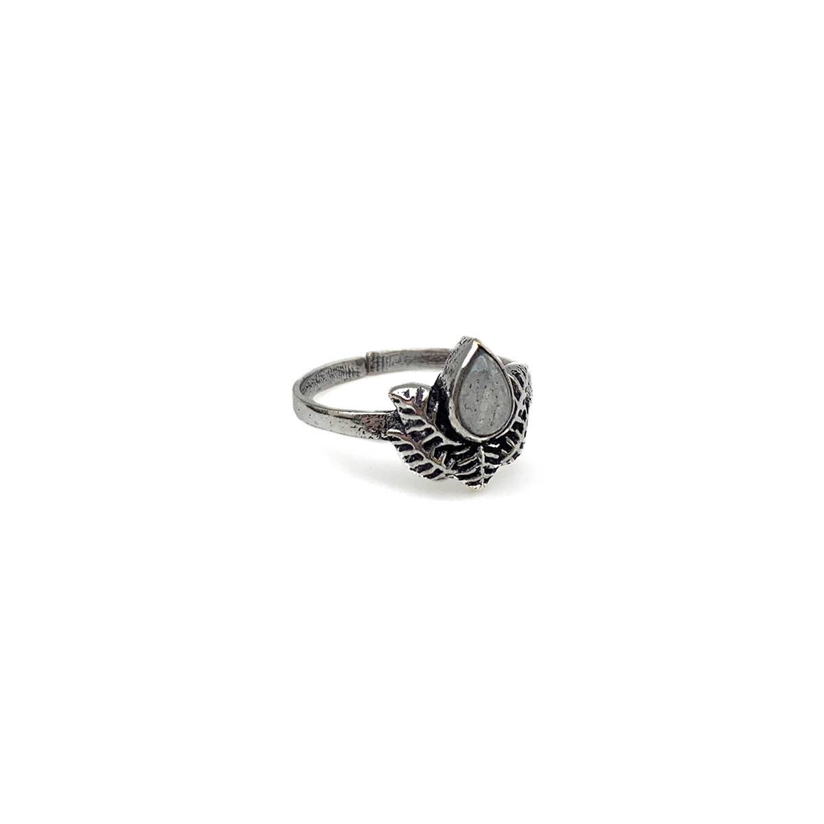 Tanvi Collection Ring - Silver with Labradorite