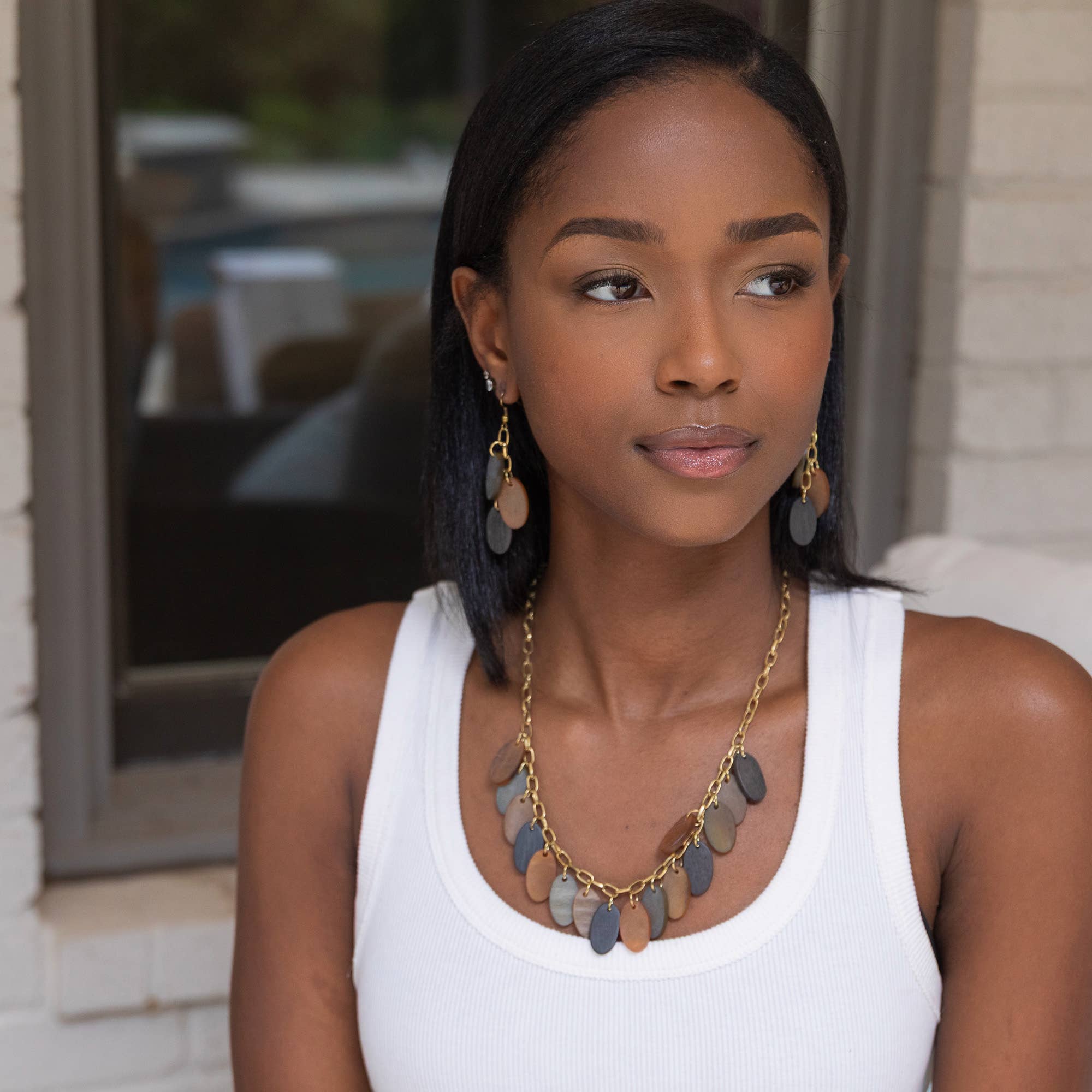 Omala Autumn Neutrals Necklace - Triple Oval Earth