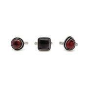 Kashi Semiprecious Small Stone Ring - Garnet