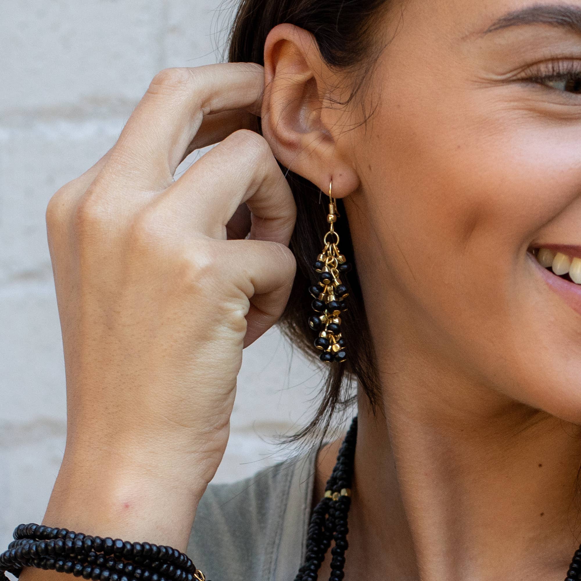 Sachi Chromatic Hues - Charcoal Dangle Cluster Earrings