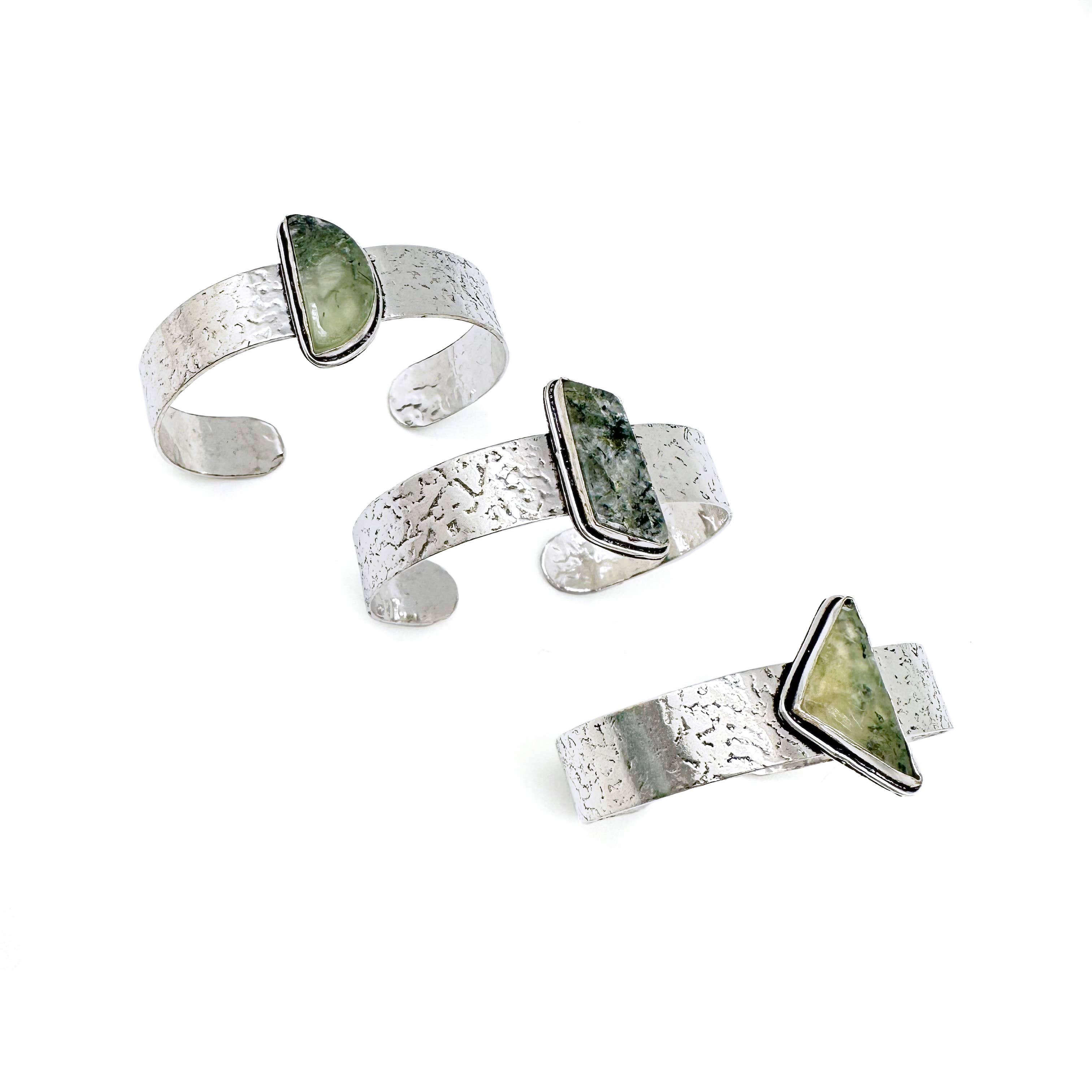 Handcrafted Kashi Semiprecious Stone Cuff - Prehnite