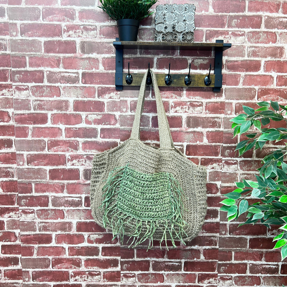 Lana Woven Jute Bag with Color Raffia Pocket - Green