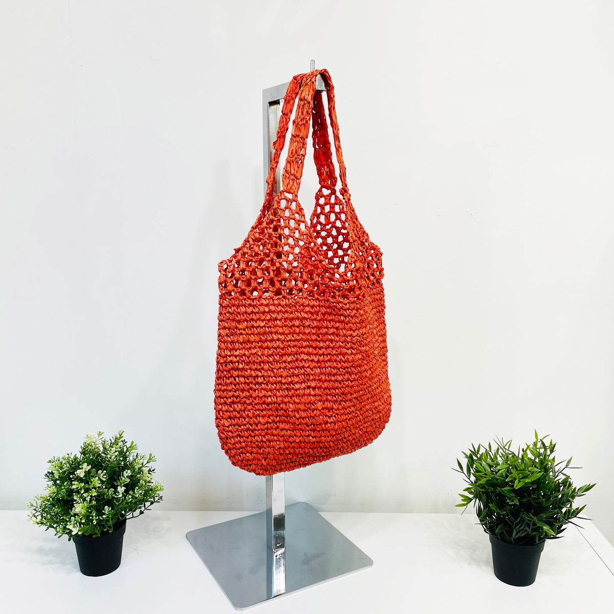 Mira Versatile Woven Raffia Tote Bag - Red