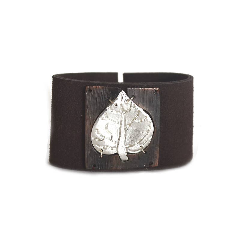 Leather Snap Bracelet - Encased Leaf
