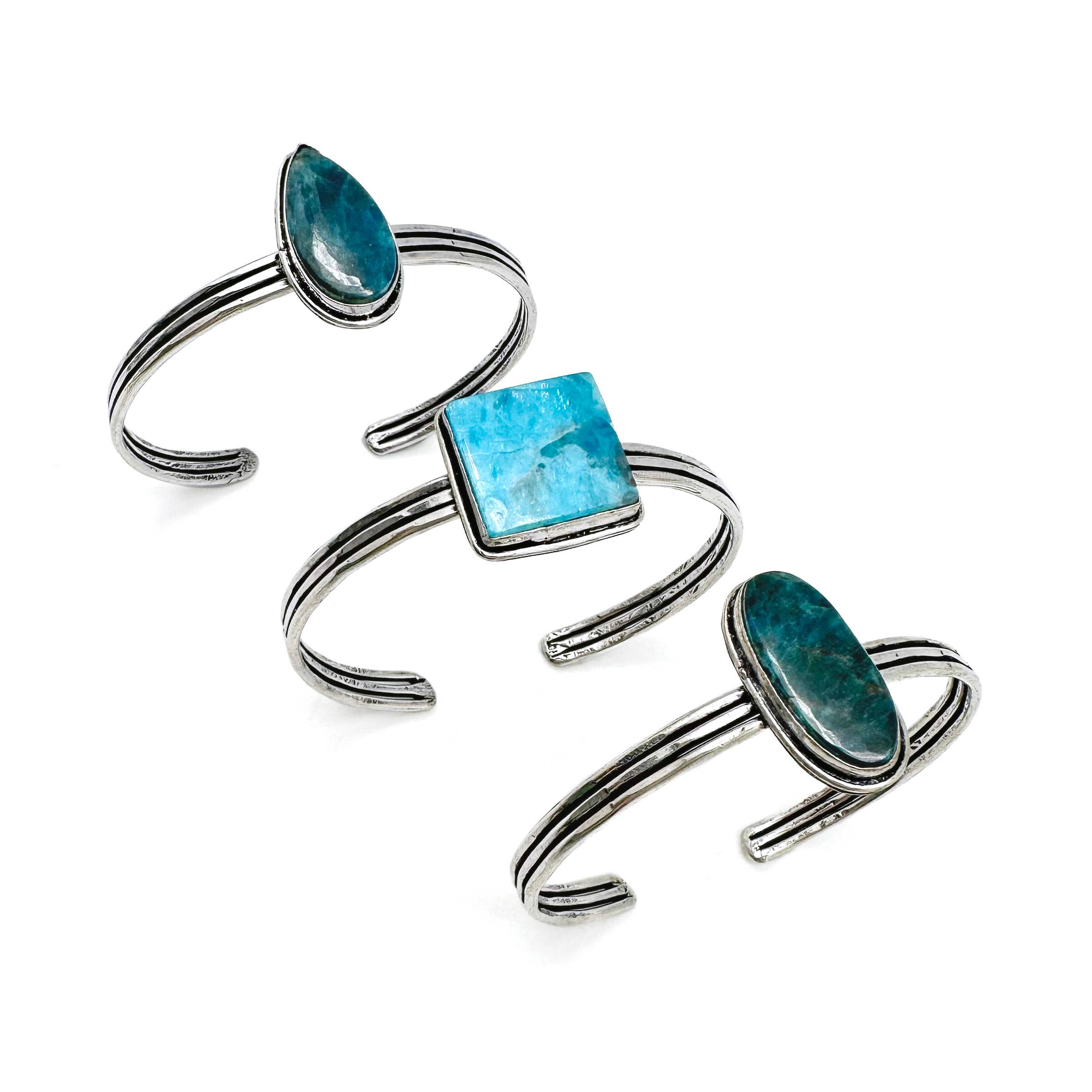 Handcrafted Kashi Semiprecious Stone Cuff - Apatite