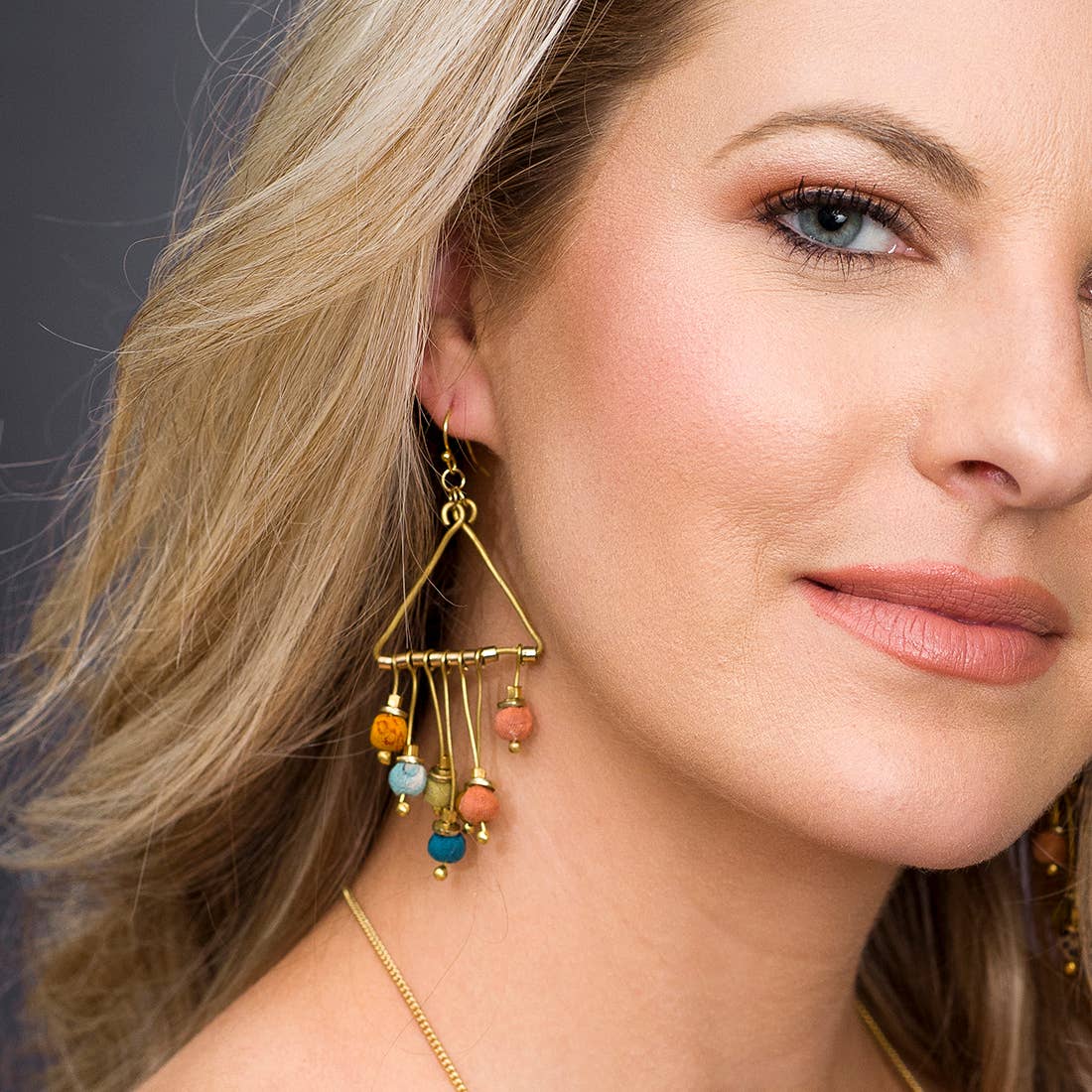 Aasha Kantha Handcrafted  Dangling Beads Earrings