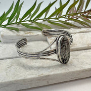 Handcrafted Kashi Semiprecious Stone Cuff - Crazy Lace Agate