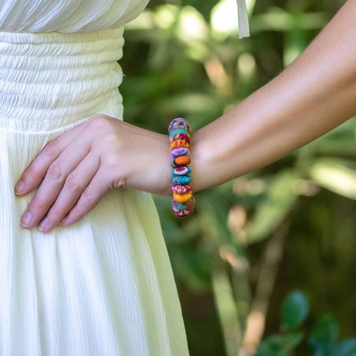 Aasha Kantha Oval Beaded Stretch Handcrafted Bracelet