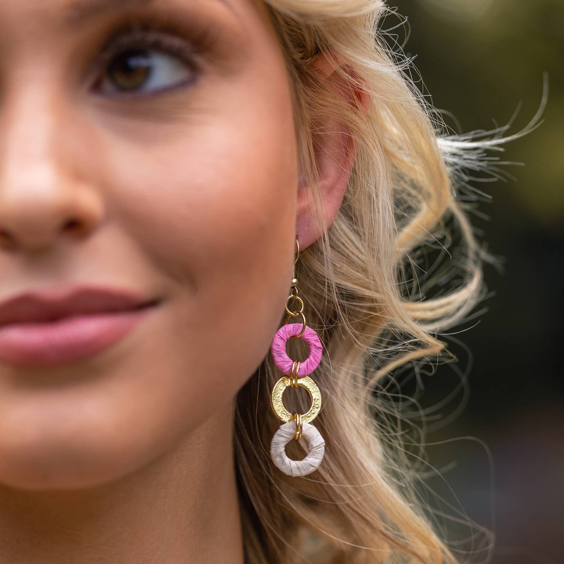 Sachi Raffia Rings Earrings - Pink and Cream Small Rings