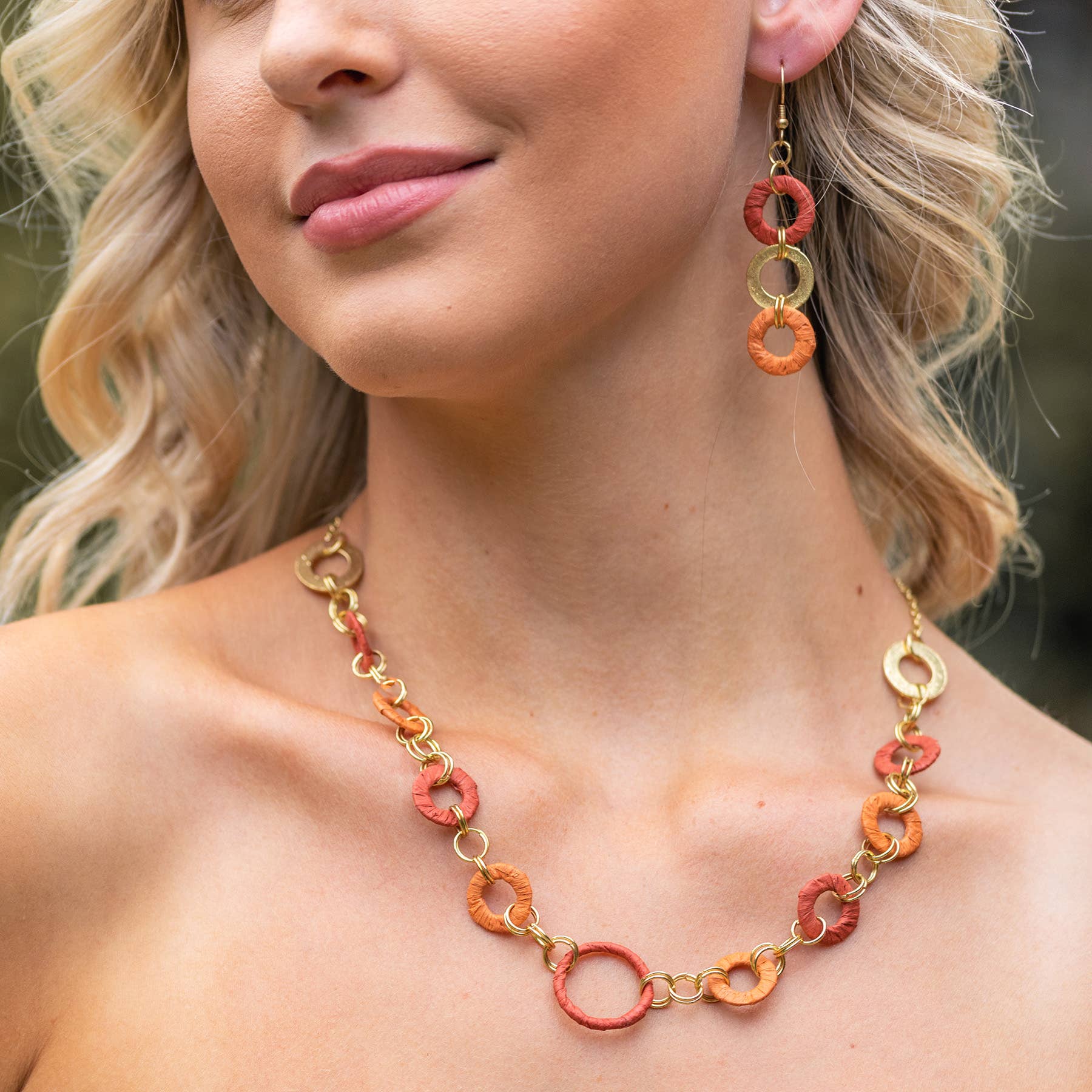 Sachi Raffia Rings Necklace - Rust and Orange Small Rings