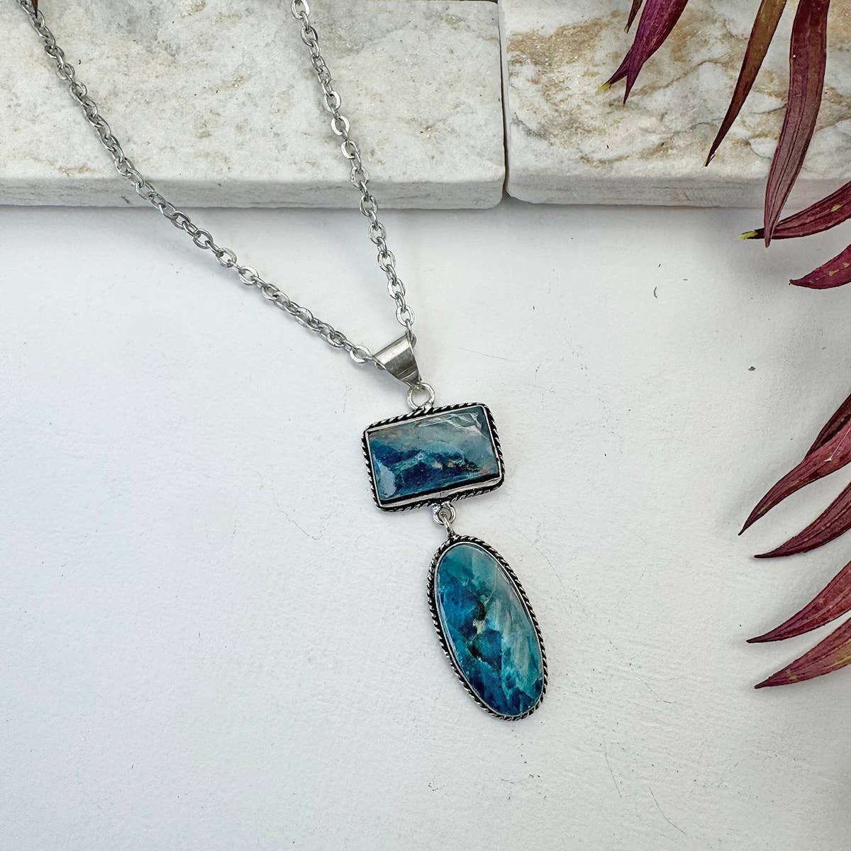Handcrafted Semiprecious Stone Pendant Necklace - Apatite