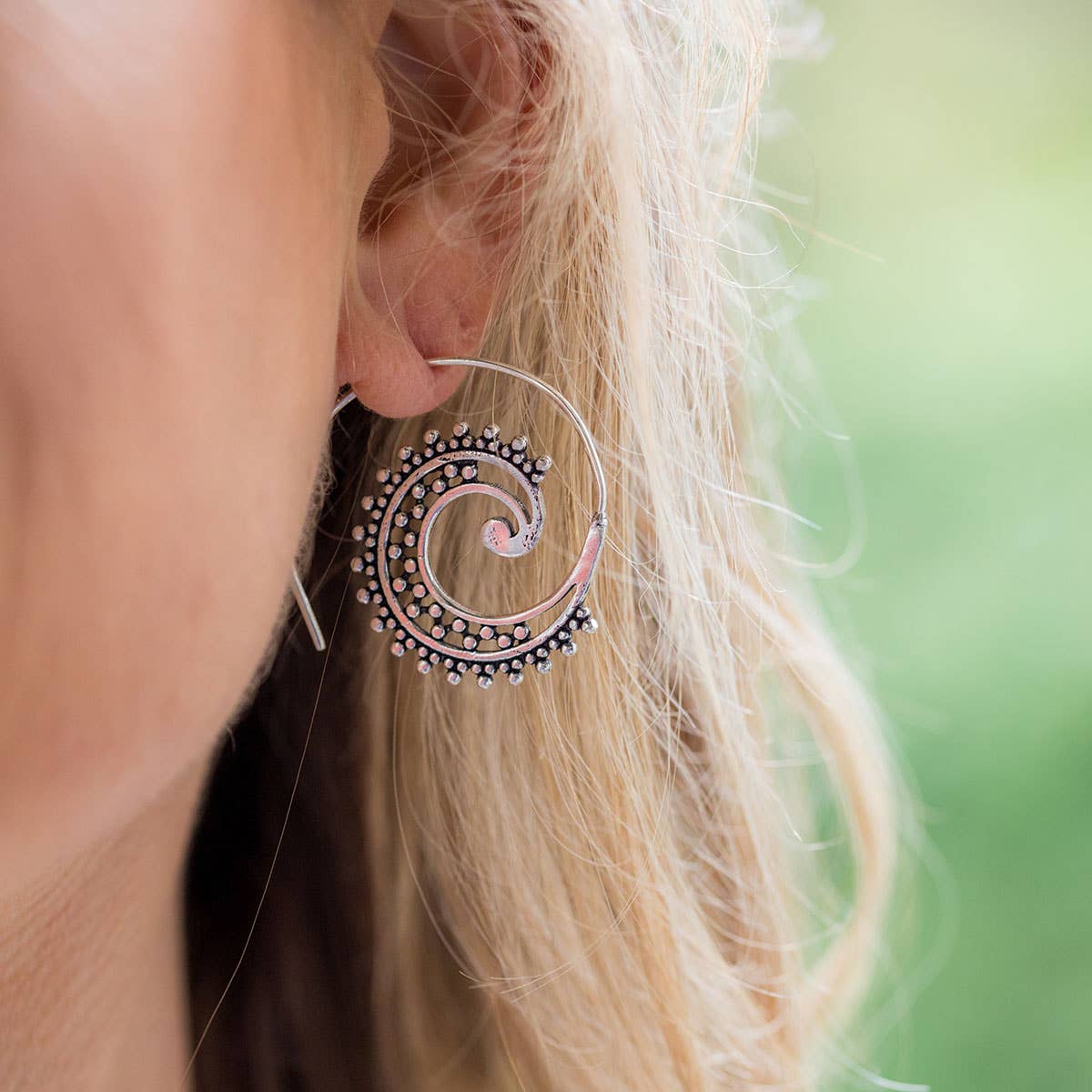 Tanvi Collection Earrings - Silver Filigree Dots Open Hoop