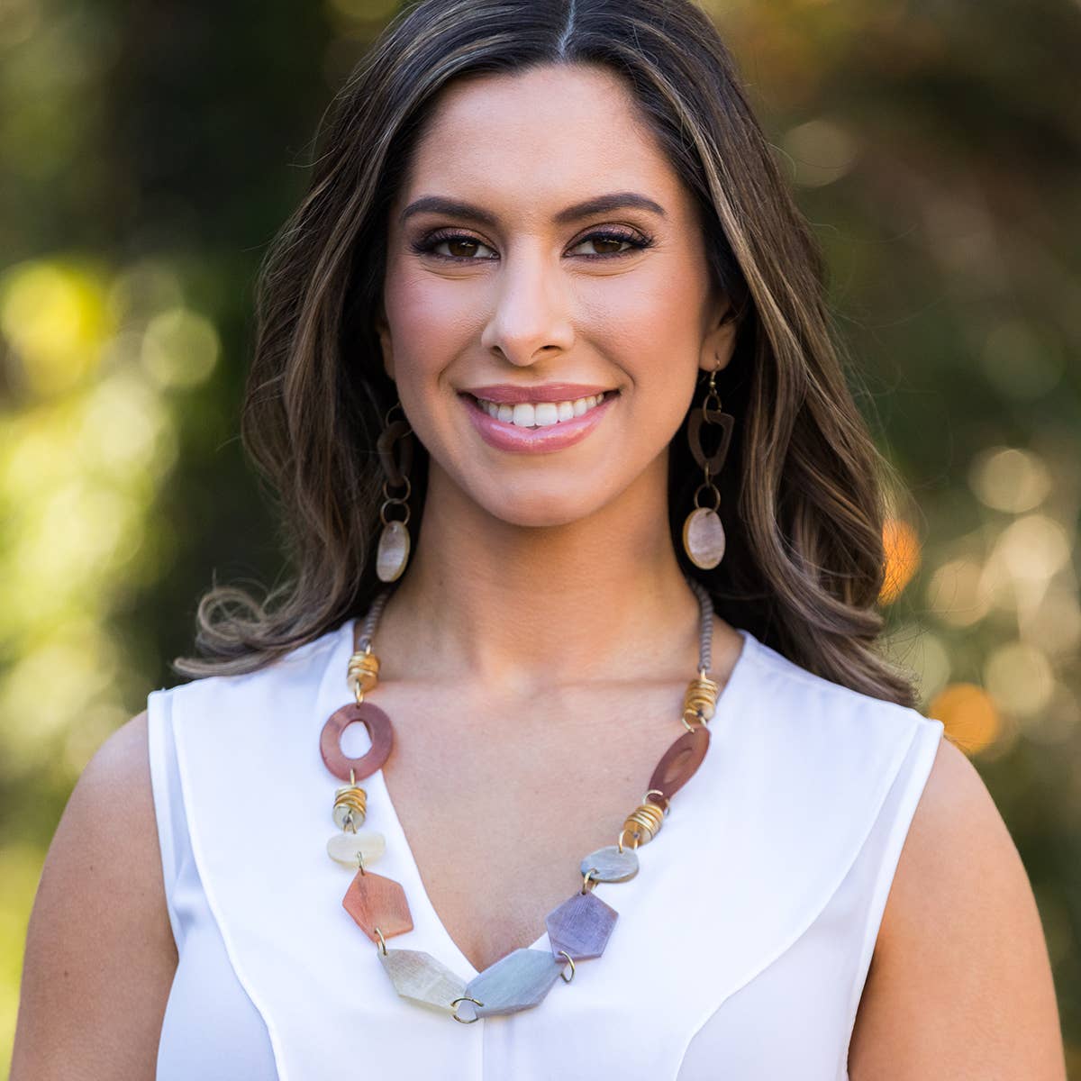 Omala Natural Beige Collection Necklace - Abstract Shapes