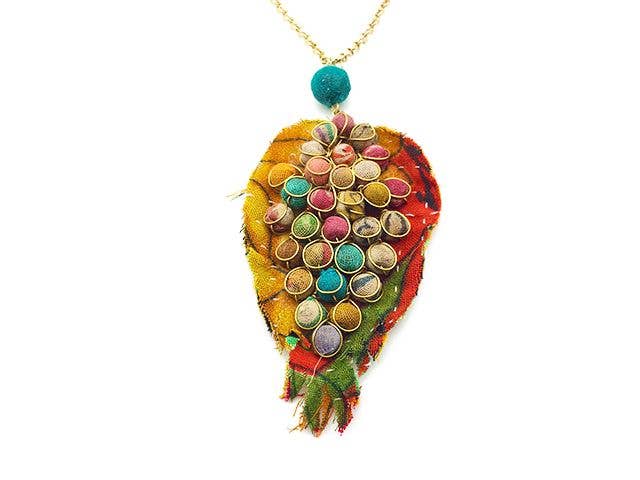 Aasha Leaf Pendant Necklace