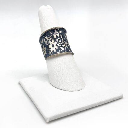 Silver Patina Ring - Blue Small Floral